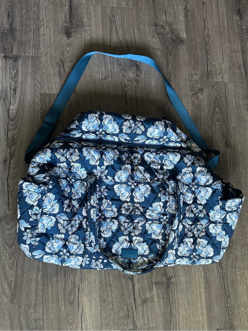 Vera Bradley XL Travel Ultralight Quilted Duffel Bag